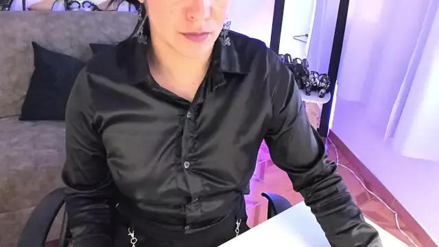orlena_bella from StripChat is Freechat