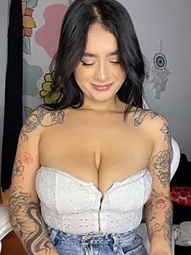 Try the hottest girls free webcams as they get au naturel and get naked fulfilling your nuttiest whims.