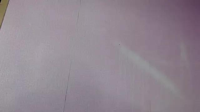 Paris_Queen20 from StripChat is Freechat