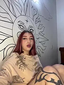 Paulina_Wells from StripChat is Freechat