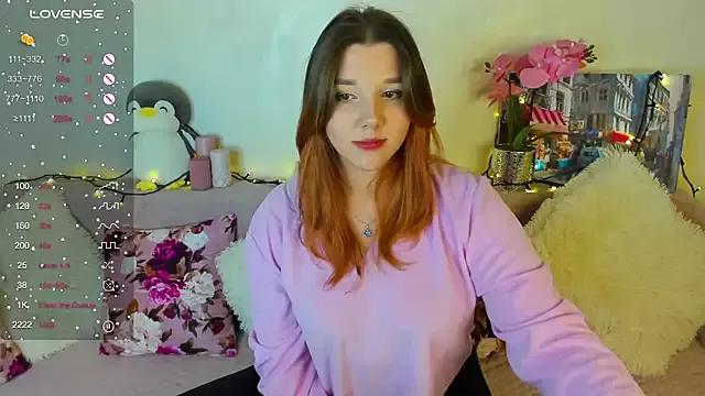 PenelopeOneGrey from StripChat is Freechat