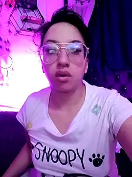 Try the hottest girls free webcams as they get au naturel and get naked fulfilling your nuttiest whims.