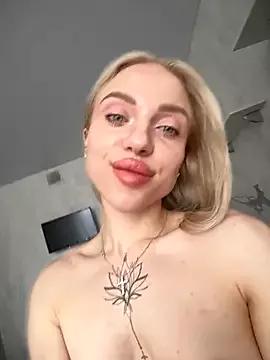 Try the hottest girls free webcams as they get au naturel and get naked fulfilling your nuttiest whims.