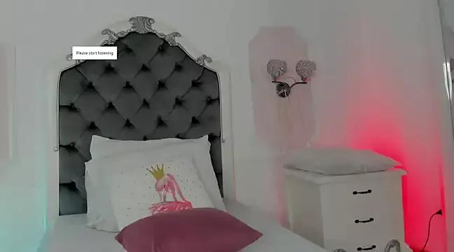 PollyGrey_ from StripChat