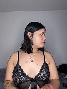 Try the hottest girls free webcams as they get au naturel and get naked fulfilling your nuttiest whims.