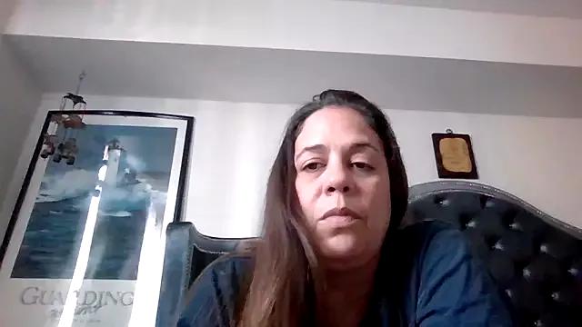 PrettyKittyMia from StripChat is Freechat