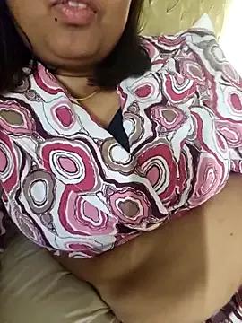 Try the hottest girls free webcams as they get au naturel and get naked fulfilling your nuttiest whims.