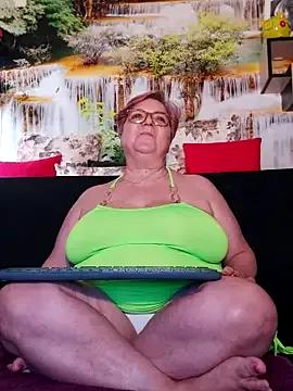 Try the hottest girls free webcams as they get au naturel and get naked fulfilling your nuttiest whims.