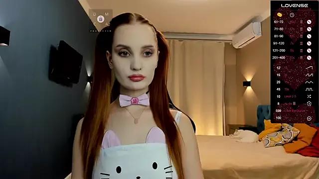 Ria_Woodss from StripChat is Freechat