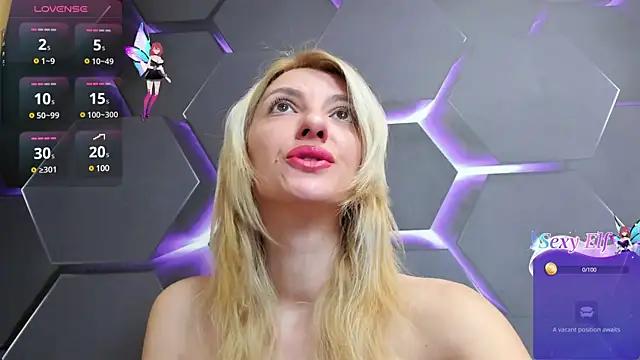 Try the hottest girls free webcams as they get au naturel and get naked fulfilling your nuttiest whims.