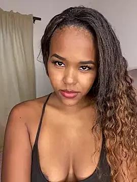 Romiinajackson from StripChat is Freechat
