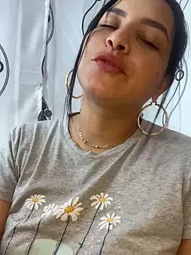Sara_chanel92 from StripChat is Freechat