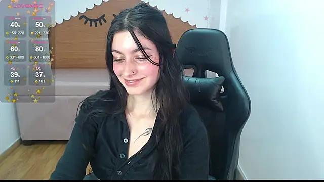 Try the hottest girls free webcams as they get au naturel and get naked fulfilling your nuttiest whims.