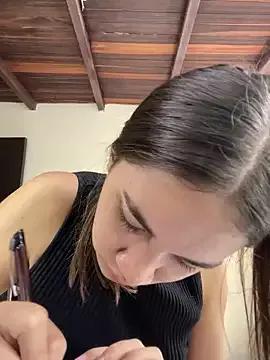 sashaHarding11 from StripChat