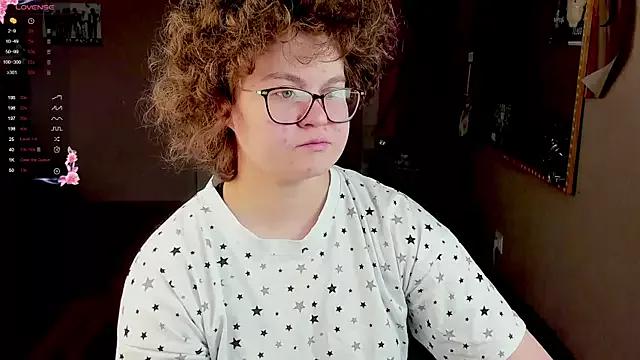 Sashy_Way from StripChat
