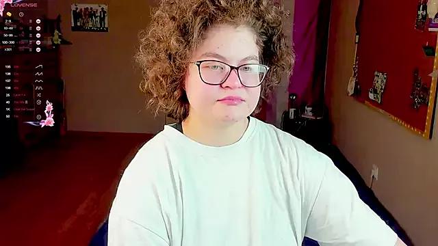 Sashy_Way from StripChat