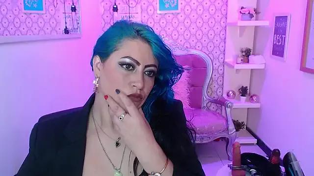 Try the hottest girls free webcams as they get au naturel and get naked fulfilling your nuttiest whims.