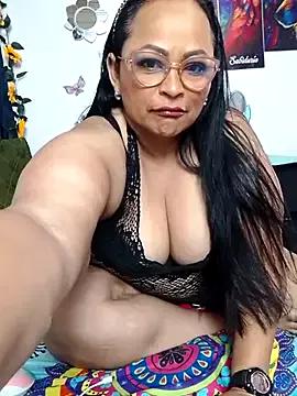 ScarletthJhonson- from StripChat is Freechat