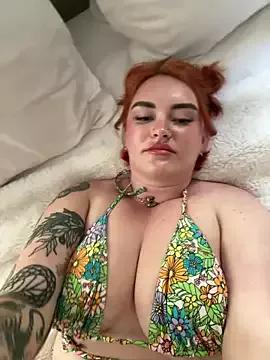 Try the hottest girls free webcams as they get au naturel and get naked fulfilling your nuttiest whims.