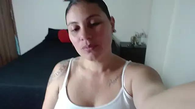 Try the hottest girls free webcams as they get au naturel and get naked fulfilling your nuttiest whims.