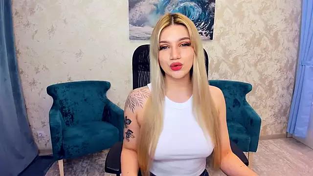 Try the hottest girls free webcams as they get au naturel and get naked fulfilling your nuttiest whims.