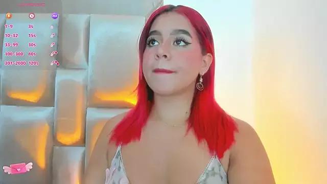 SeleneMiiller from StripChat