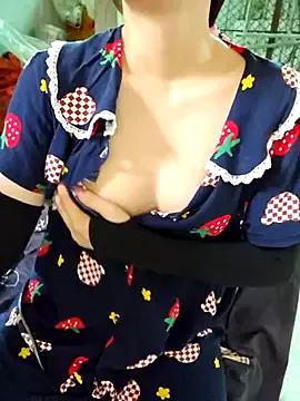 Try the hottest girls free webcams as they get au naturel and get naked fulfilling your nuttiest whims.