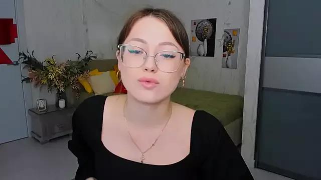 SereneFlame webcams show profile image 