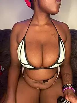 sexy_lunar from StripChat is Freechat