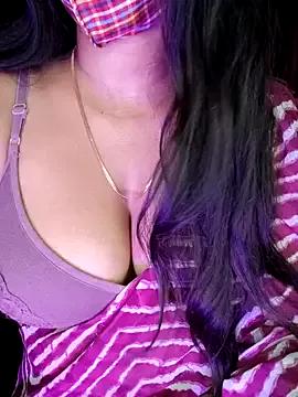 Try the hottest girls free webcams as they get au naturel and get naked fulfilling your nuttiest whims.