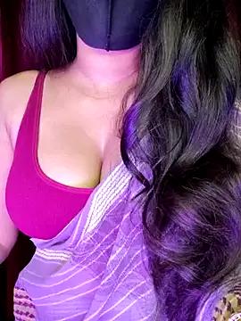 Try the hottest girls free webcams as they get au naturel and get naked fulfilling your nuttiest whims.
