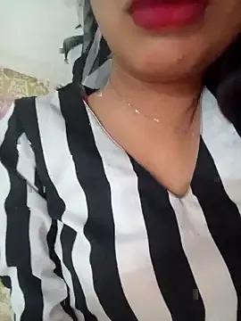 Sexykhushi041 from StripChat is Freechat