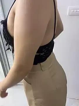 Try the hottest girls free webcams as they get au naturel and get naked fulfilling your nuttiest whims.