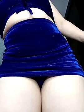 Try the hottest girls free webcams as they get au naturel and get naked fulfilling your nuttiest whims.