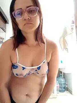 Try the hottest girls free webcams as they get au naturel and get naked fulfilling your nuttiest whims.