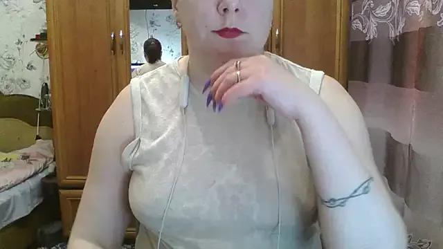 SophieNightAh from StripChat is Freechat