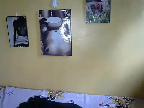 Try the hottest girls free webcams as they get au naturel and get naked fulfilling your nuttiest whims.