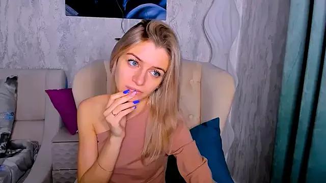 Stellamoor1 from StripChat is Freechat