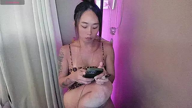 SultryAyaCollins from StripChat is Freechat