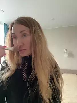 Try the hottest girls free webcams as they get au naturel and get naked fulfilling your nuttiest whims.