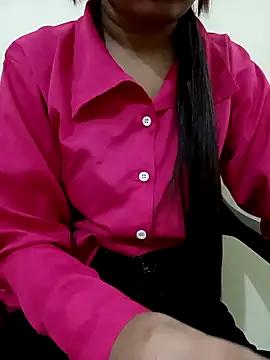 Try the hottest girls free webcams as they get au naturel and get naked fulfilling your nuttiest whims.