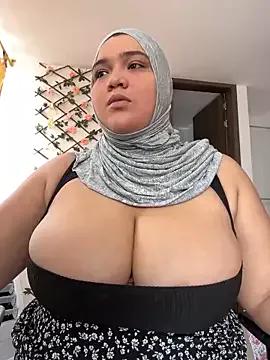 Try the hottest girls free webcams as they get au naturel and get naked fulfilling your nuttiest whims.