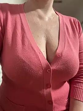 Try the hottest girls free webcams as they get au naturel and get naked fulfilling your nuttiest whims.