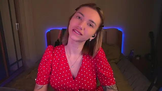 Try the hottest girls free webcams as they get au naturel and get naked fulfilling your nuttiest whims.
