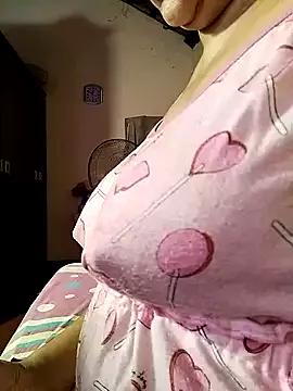 Try the hottest girls free webcams as they get au naturel and get naked fulfilling your nuttiest whims.