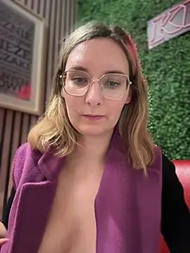 Try the hottest girls free webcams as they get au naturel and get naked fulfilling your nuttiest whims.