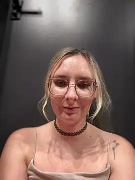 Try the hottest girls free webcams as they get au naturel and get naked fulfilling your nuttiest whims.