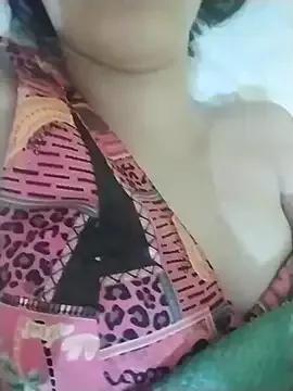 Photos of Tinavic from StripChat is Freechat