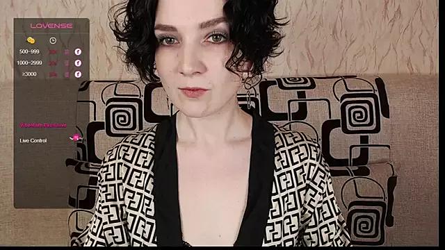 TinaWince from StripChat is Freechat