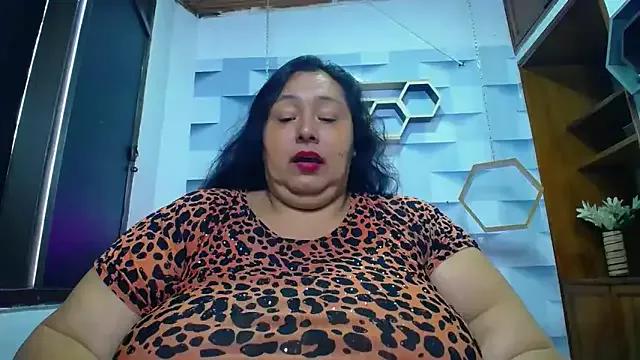TistMature from StripChat